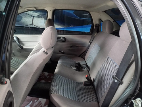 Imagem 8 de 11 de Chevrolet Classic 2011 1.0 Ls Flex Power 4p