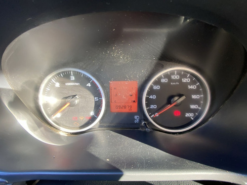 Imagen 10 de 18 de Mitsubishi Katana Cr 4x2 Lgpz95