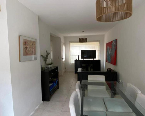 Triplex En Venta - 3 Dormitorios 2 Baños - Pinamar