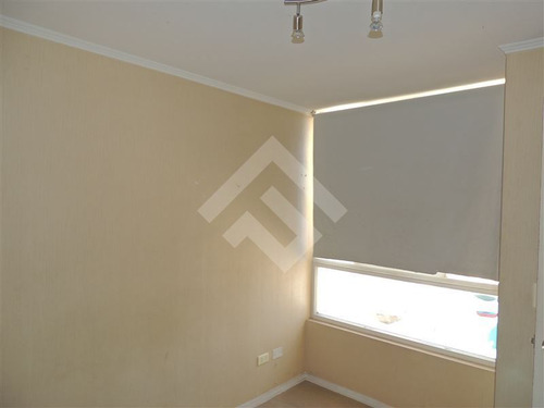 Departamento En Venta 3d/1b En Estación Central