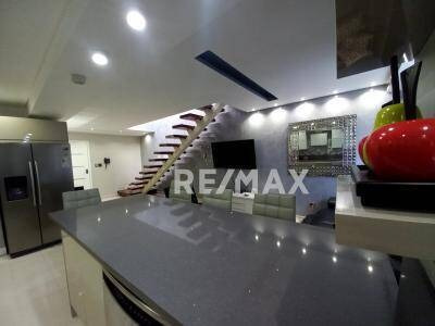 Imagen 7 de 14 de Apto En Venta Res Omega 180mts Alexandra Ramírez 04147041922