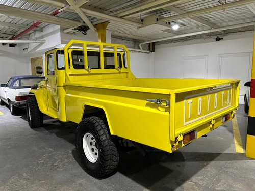 Toyota Land Cruiser Hembrita