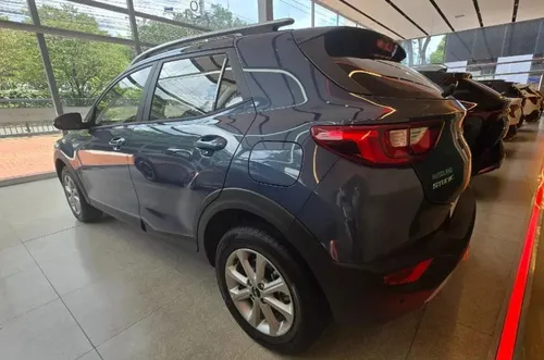 Kia Stonic Sin Pico Y Placa Mecanica Mail Hybrid