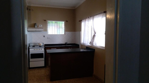 Imagen 6 de 16 de Casa 3 Ambientes 160 M² Cub. C/ Cochera - Villa Luzuriaga