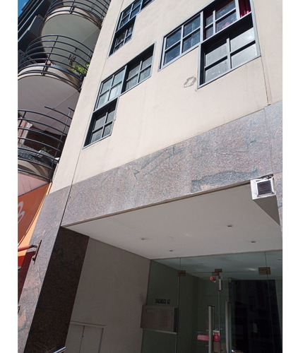 Imagen 2 de 18 de Ideal Inversor! Dpto Con Balcón, 2 Baños, Doble Ingreso.