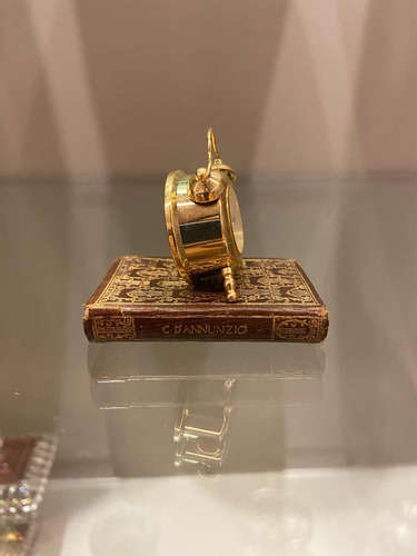 Relógio Miniatura Mirvane Quartz Przf Manaus Raro (Usado)