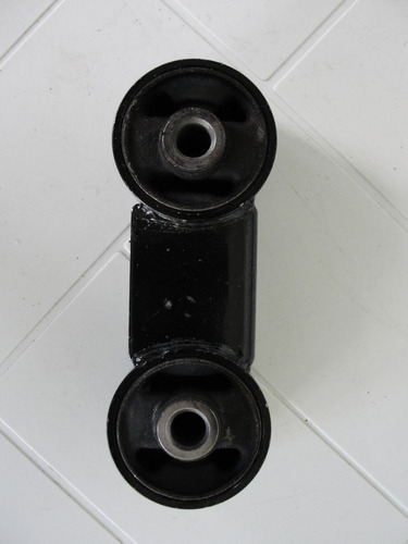 Base De Motor Trasera De Daewoo Matiz ( Tipo Huesito)