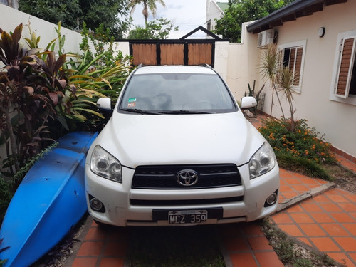 Toyota Rav4 2.4 4x4 At 2013