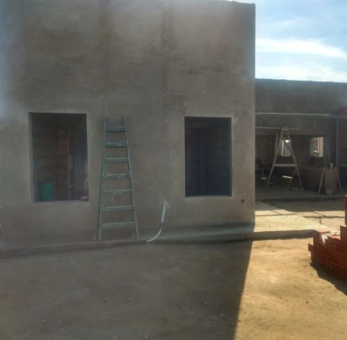 Imagen 5 de 7 de Casa En Venta En San Ramon - Pilar Del Este