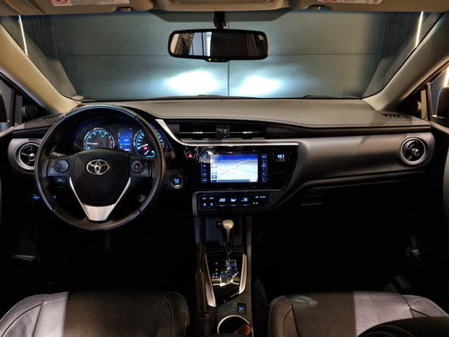 Toyota Corolla XEi 2.0 Flex 16V Automático.