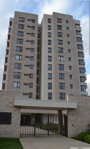 Departamento Amplio En Venta De 2 Dorm. En Talca