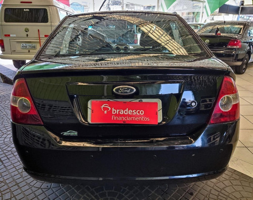 Imagem 12 de 18 de Ford Fiesta Sedan 1.6 Mpi 8v 2010