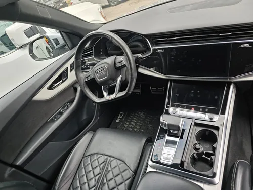 Audi Q8 3.0 55 Tfsi S-line Quattro