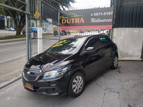 Imagem 10 de 13 de Chevrolet Onix 1.4 Mpfi Lt 8v Flex 4p Manual