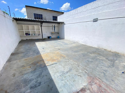 Se Vende Cómodo Townhouse De 100 Mts2, Conj. Res. Los Tamarindos, San Diego