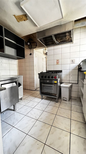 Local Comercial En Arriendo En Providencia