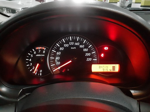 Nissan March S 1.0 12v Flex 5p