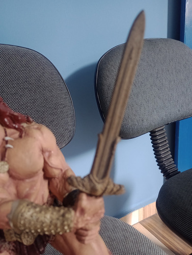 Conan (o Destruidor) Estatueta 27 Cm (Usado)