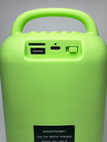 Parlante Bluetooth Inalámbrico Con Luz Led Y Radio Fm Cs3302 Color Verde