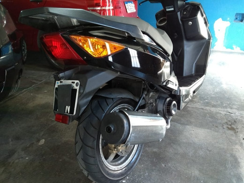 Imagen 2 de 11 de Scooter Daelim S1 / 125 Cc. Made In Corea Rodada En 2014