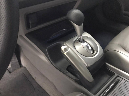 Honda Civic 1.8 Lxs 16v Flex 4p Automático