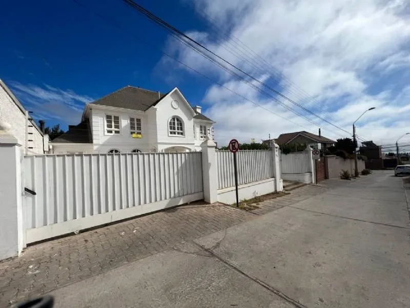 Imagen 1 de 23 de Casa En Venta Sector Rosario De Peñuelas, Coquimbo.