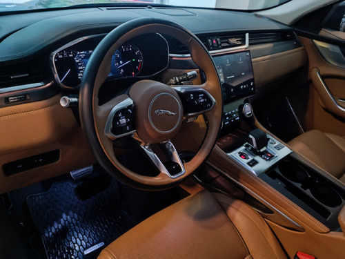 Jaguar F-pace 2023