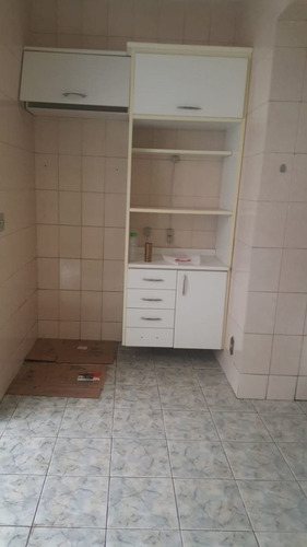 Apartamento À Venda Na Rua Rio De Janeiro, Centro, Belo Horizonte - Mg - Liv-8868