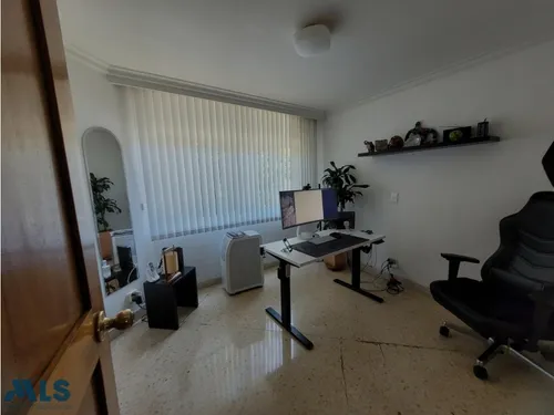 Apartamento Con Excelente Ubicacion