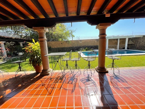 Casa Hacienda Con Cancha De Tenis | Reforma