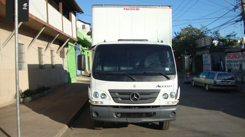 Imagem 3 de 22 de M.benz Accelo 1016 Ano 2016 Bau Completo