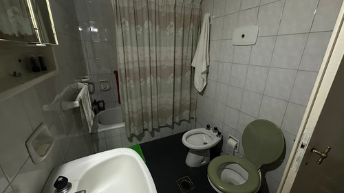 Venta Casa 3 Dormitorios Floresta Con Cochera
