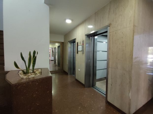Apartamento En Venta En La Urbina, Municipio Sucre