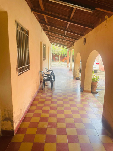 Vendo Casa Habitable A Refaccionar