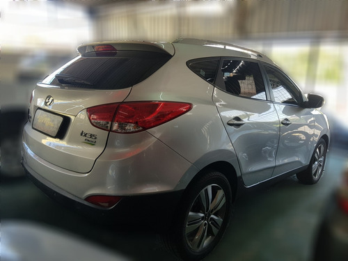 Imagem 3 de 15 de Hyundai Ix35 2.0 Mpi 4x2 16v Flex 4p Automático