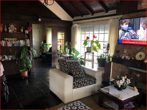 Imagen 5 de 30 de Alquiler De Casa En Lausana, 5 Dormitorios, 3 Baños, Buen Terreno Y Muy Buena Construccion.- Ref: 168032