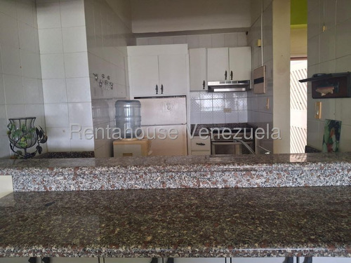 Venta De Espacioso Apartamento, Isla De Margarita. Cao