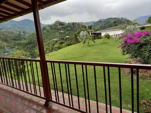 Imagen 16 de 25 de Se Vende Espectacular Casa Campestre En La Vereda El Estanquillo