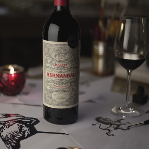 Vino Hermandad Malbec 750ml Flia Falasco