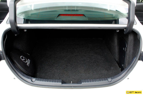 Mazda 3 2.0 Touring
