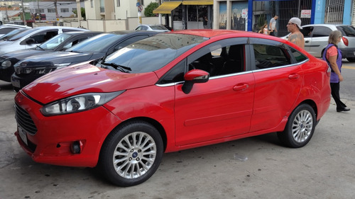 Ford Fiesta Sedan 1.6 16v Titanium Flex Powershift 4p