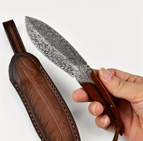 Cuchillo Multiusos Con Patrón De Plumas