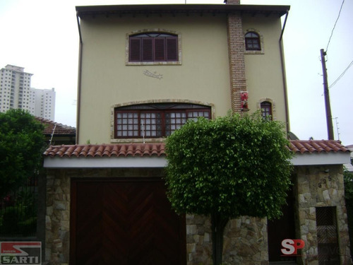 Imagem 1 de 15 de Sobrado Amplo ! 320 M² - 3 Suítes ( 1 Master Completa ) - St18103
