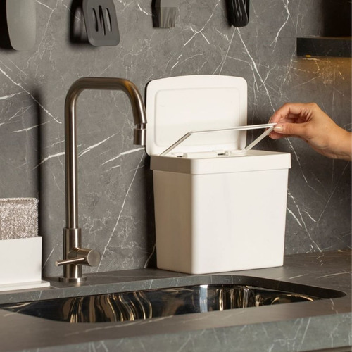 Lixeira Banheiro Pia Cozinha Pratic 3,5l Esconde Sacola Cor Branco