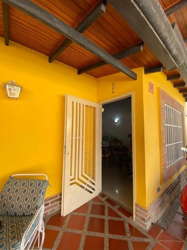 Imagen 1 de 15 de Se Vende Casa En El Conj. Res. El Molino, Valle De Oro. Código: Foc-1265