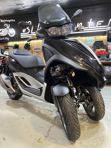 Imagen 12 de 25 de Piaggio Vespa Mp3 Yourban Lt300ie
