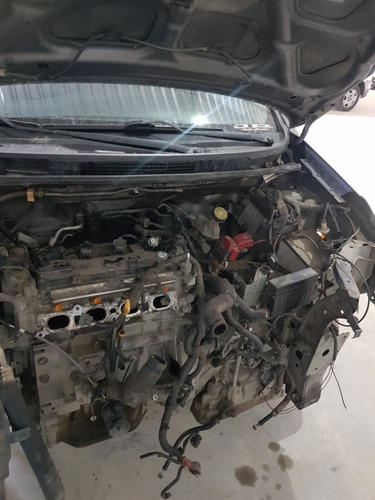 Imagem 6 de 10 de Sucata Nissan Livina 1.8 Automática P/ Retirada De Peças
