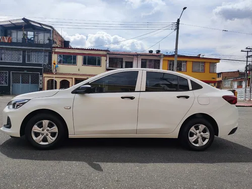 Chevrolet Onix 1.0T Lt