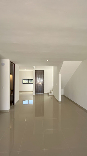 Casa En Venta En Privada En Dzityá