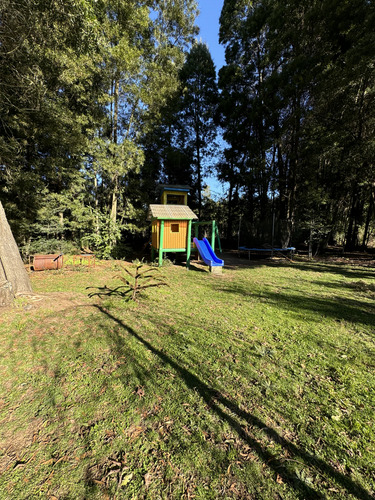 Se Vende Parcela Con Piscina, Jacuzzi, Quincho, Juegos